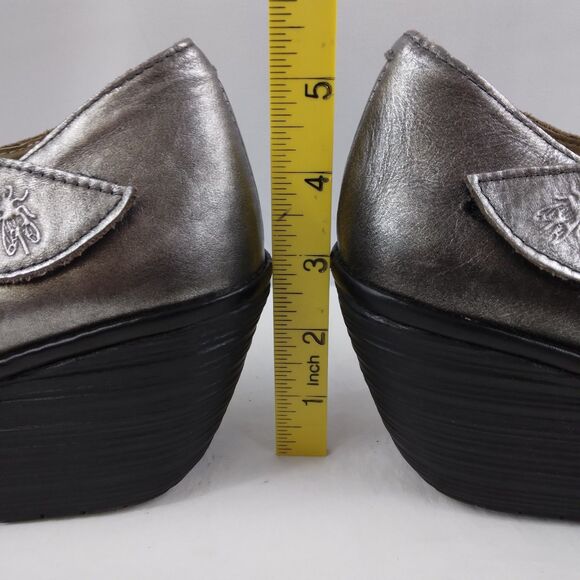 Fly London Gunmetal Gray Pewter Yasi Wedge Mary Jane Style Shoes 40 US 9 9.5 - Picture 13 of 13